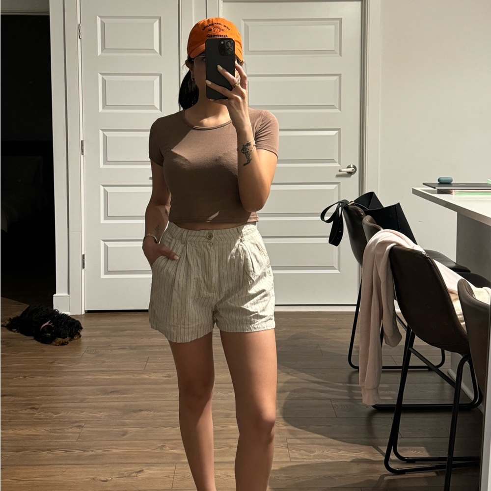 Linen, stripped Cider shorts